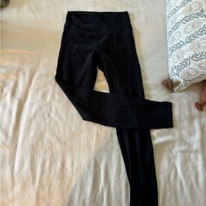 Black lululemon leggings